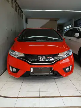 Honda Jazz 1.5 RS AT / Matic  2017