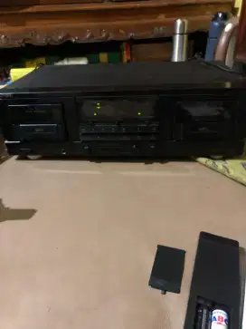 Amplifier Nakamichi AV-1 sudah sold tape double cassette Aiwa