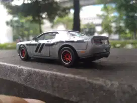 Diecast Dodge charger Hellcat