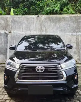 TOYOTA INNOVA REBORN 2.4 V AT 2020