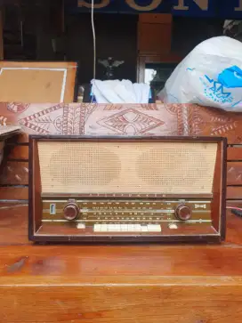 vintage radio tabung telefunken berolina 5384w hidup antik