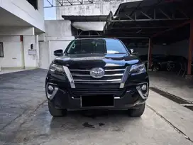 Toyota Fortuner VRZ 2.4 Matic / AT '2018' Hitam