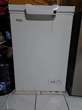 Jual Freezer Kecil TCL bekas