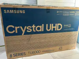 TV SAMSUNG CRYSTAL UHD 4K TU8000 43inc smart tv