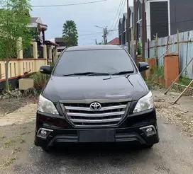 Toyota Kijang Innova 2.0 V LUX AT Bensin 2014