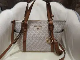 Tas Wanita MICHAEL KORS