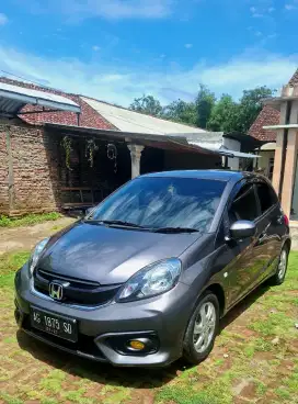 Honda brio satya tipe E MT 2016