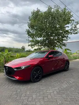 Mazda 3 hatchback 2024 red soul!