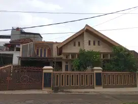 Di jual rumah siap huni dg perabot