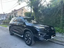 Fortuner Vrz Trd 2019 (Original)