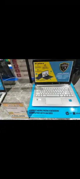 Cicilan Laptop promo bunga rendah mulai 0% Bebas 1x angsuran