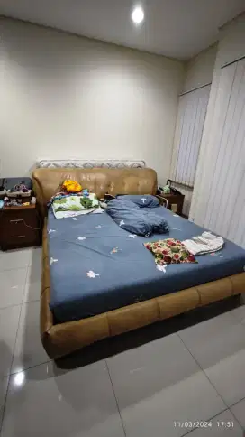 Dipan premium kulit