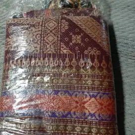 Kain songket kondisi baru