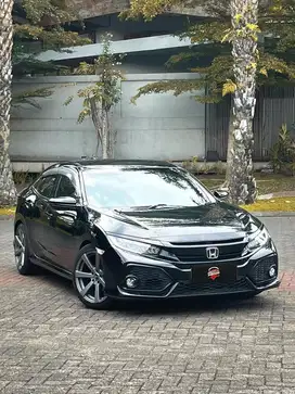 CIVIC E TURBO HATCHBACK 2018 | TT Innova, Camry, BMW F30, C250, CRV