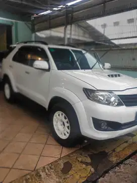 Toyota Fortuner 2013 Bensin