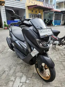 Yamaha Nmax N-max 2019 hitam non abs mulus