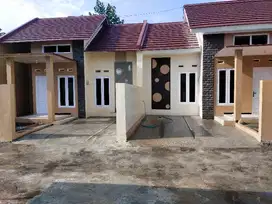 Rumah Baru Lingkungan Asri, Dekat Pasar Cebongan, Sleman