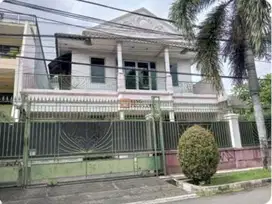 Rumah 2 Lantai Luas Nyaman di Tomang City Garden Kebon Jeruk Jakbar