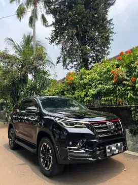 Toyota Fortuner 2.4 VRZ TRD 2021