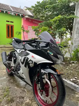 Jual Suzuki gsx r 150 2018