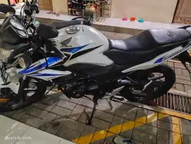 Honda CB 150R Full ori. Lengkap