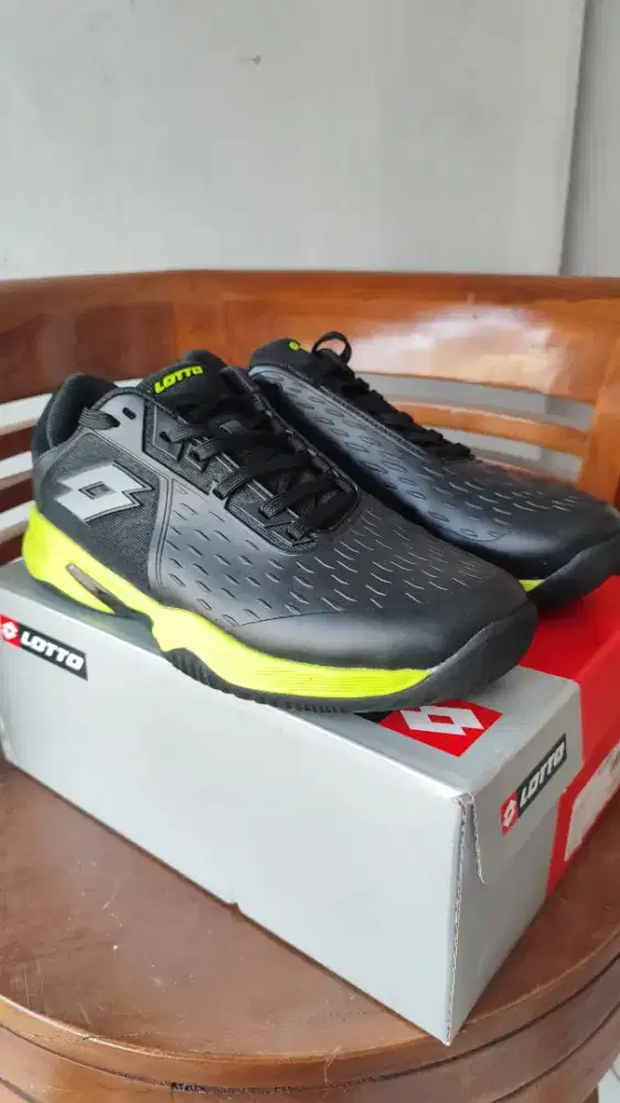 Lotto Dulce Tenis Court Joss