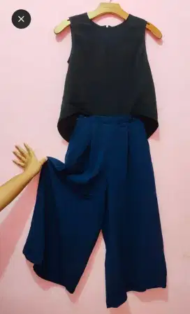 Jumpsuits brand GU/Uniqlo