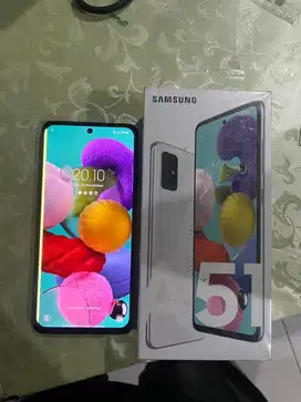 SAMSUNG A51 (Putih)