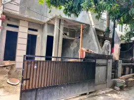 Dijual rumah baru tahap finishing di Bintara 4 dkt St Cakung