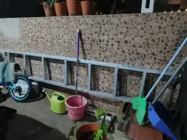 Dijual cepat tangga baja ringan