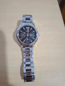 Jam tangan Wanita merk Casio LTP-2085