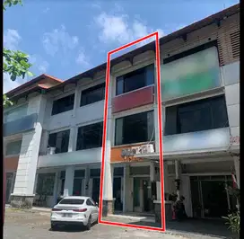 Dijual  Ruko 3 lantai, lokasi startegis di area Renon, Denpasar