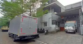 Gudang dan kantor ex produksi makanan 12x30 taman Tekno BSD tangerang