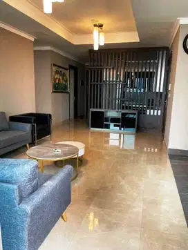 Disewakan Residence 8 Senopati 4 BR Furnish Private Lift- Size 255 m2