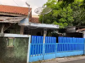 Dijual Rumah 1Lt Minimalis Startegis tengah perkotaan di Pasar Manggis