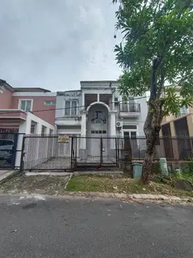 Dijual Rumah fi komplek Ciputa Balikpapan