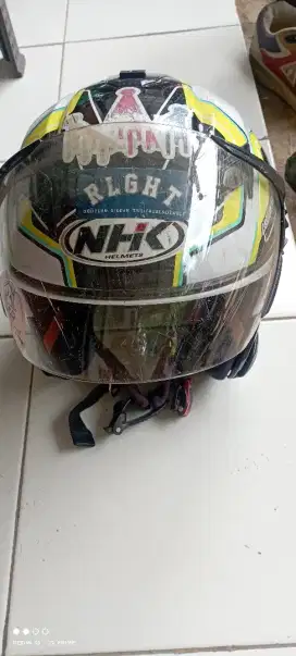 Helm nkh nsr ukuran M