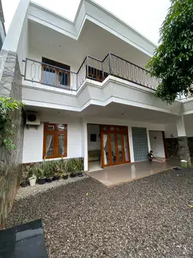 Dijual Rumah 2 Lantai, Perumahan Bogor Baru