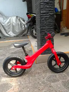 Dijual Sepeda Push Bike Balance Bike