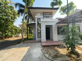 Rumah Bebas banjir di Taman Ubud Lestari Tangerang Siap KPR J-18913