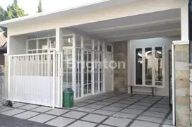 RUMAH BAGUS DI ARAYA