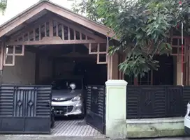 Rumah Strategis di Pura Melati Indah dekat Gerbang Tol Siap KPR J-8666