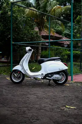 PIAGGIO VESPA MATIC SPRINT 150 IGET ABS 2019 BISA KREDIT