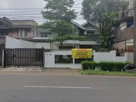 Dijual Cepat Lokasi Strategis Rumah Second di Bintaro Utara