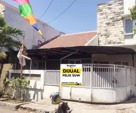 Jual Rumah  Surakarta GKB Gresik