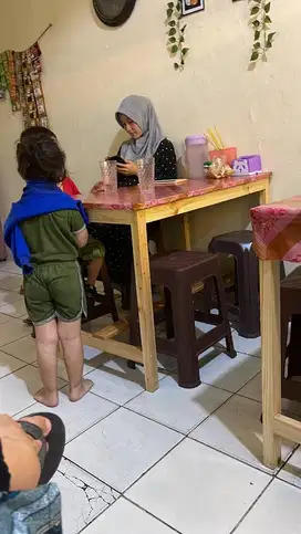 Jual Meja dan bangku warung makan