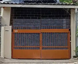 Jual rumah di jakarta pusat pinggir jalan raya