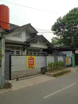 Disewakan Murah Rumah-Ruang Usaha Strategis Lenteng Agung Pasar Minggu