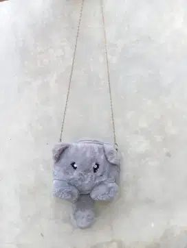 Tas selempang boneka