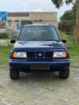 Suzuki Escudo Nomade 1.6 M/T Last Edition